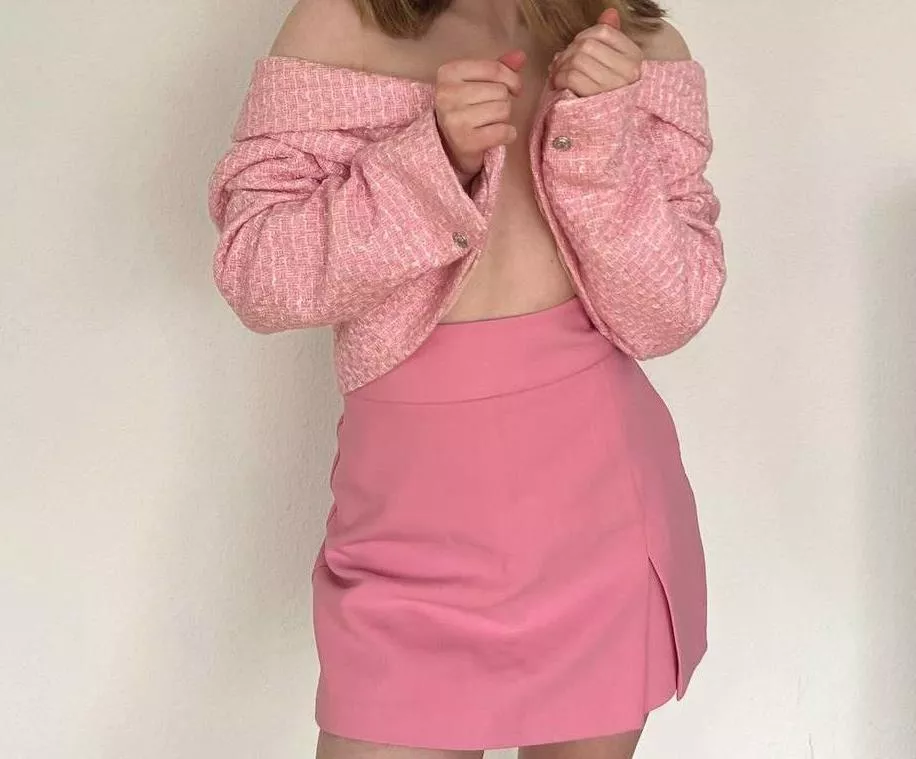 I think i'd look better covered in white posted by piafavasz