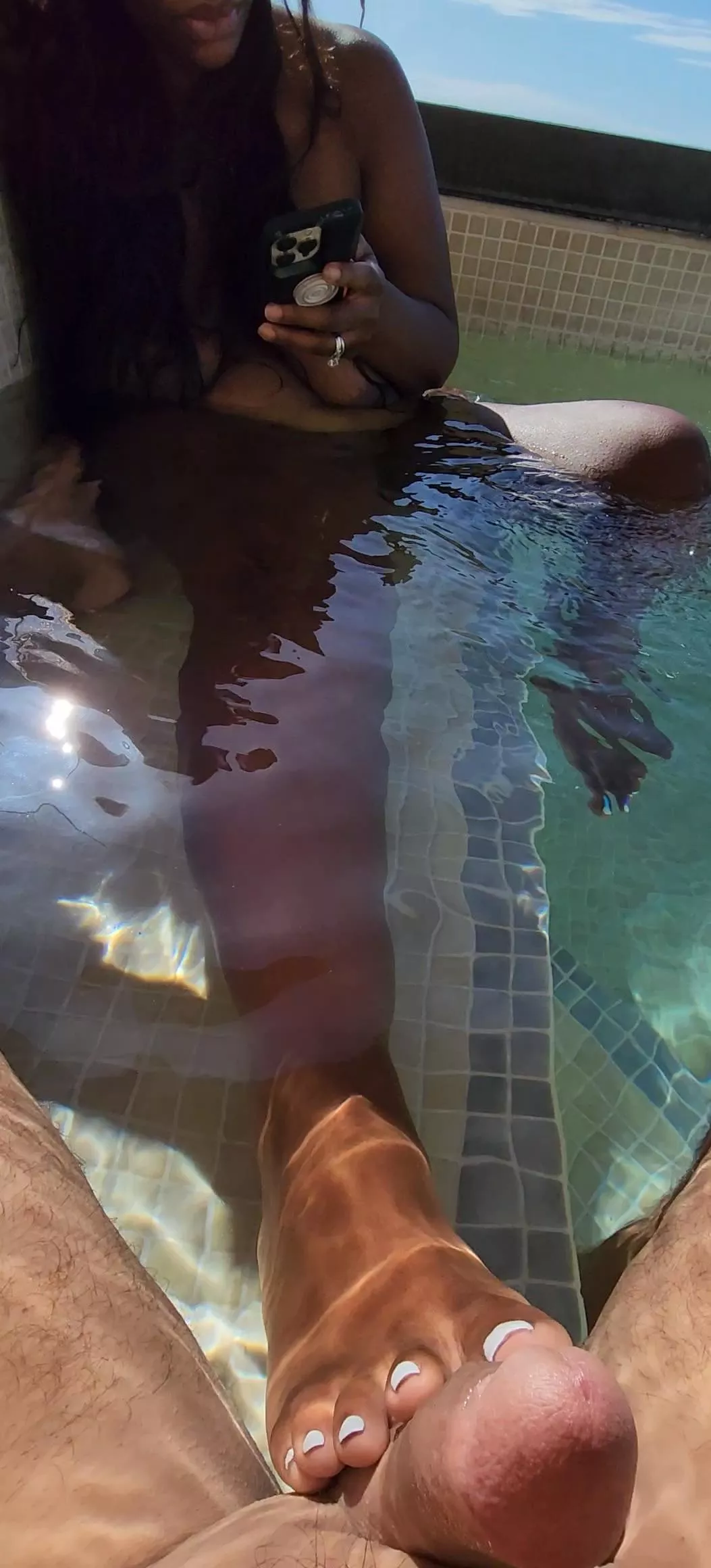 Ignoring me being the Goddess she is... posted by Ok-Function-8889