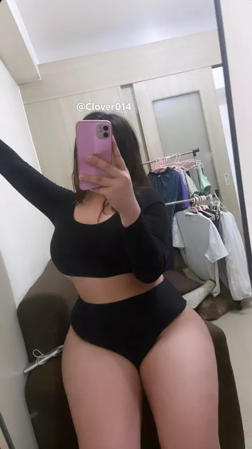 Im so horny wanna come over by Clover014