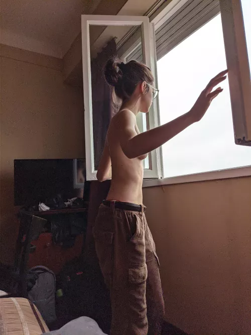 It’s time to wake up honey! by franuella88