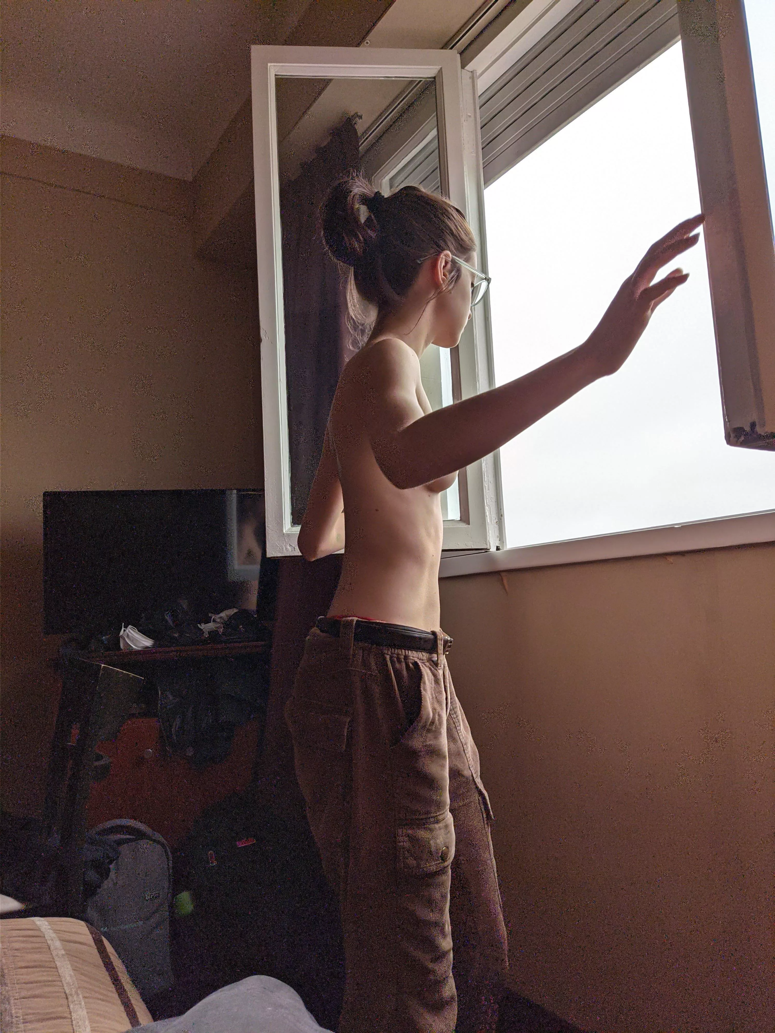 It’s time to wake up honey! posted by franuella88