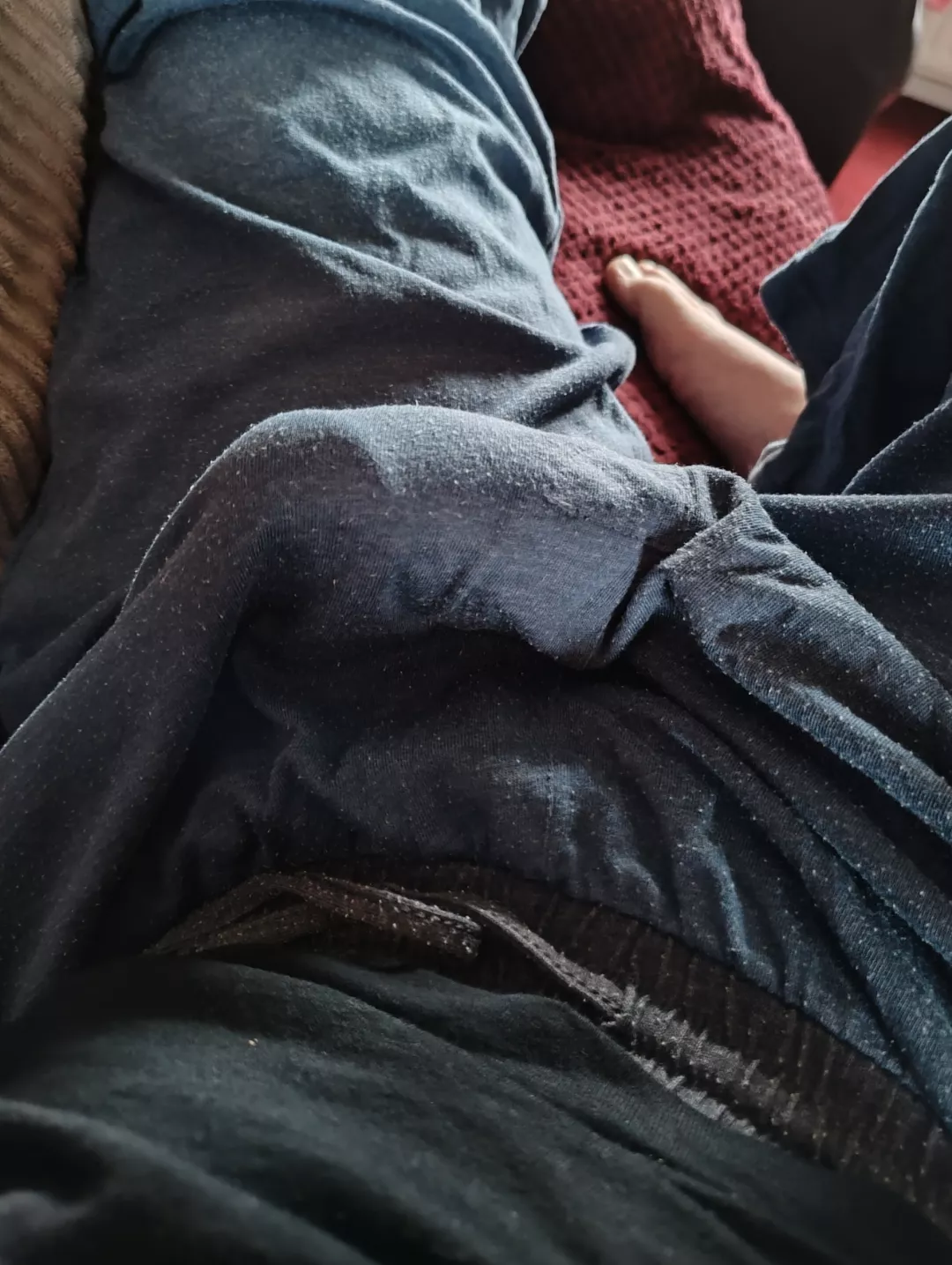 Just chilling and he popped up to say hello so thought I'd share... posted by ConstantDesmond