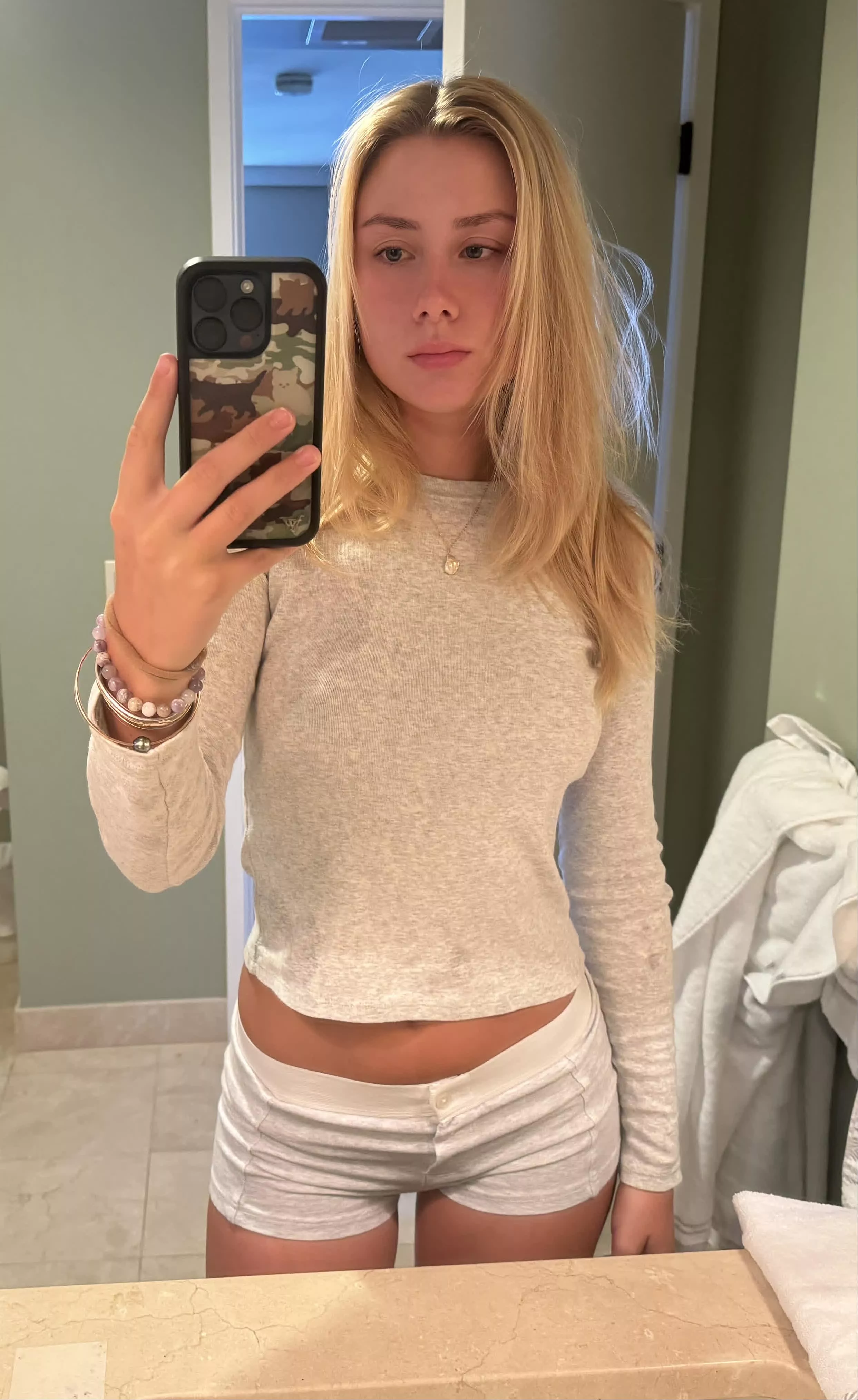 My shirt from 2 years ago, does it qualify for a croptop? posted by mercyogu