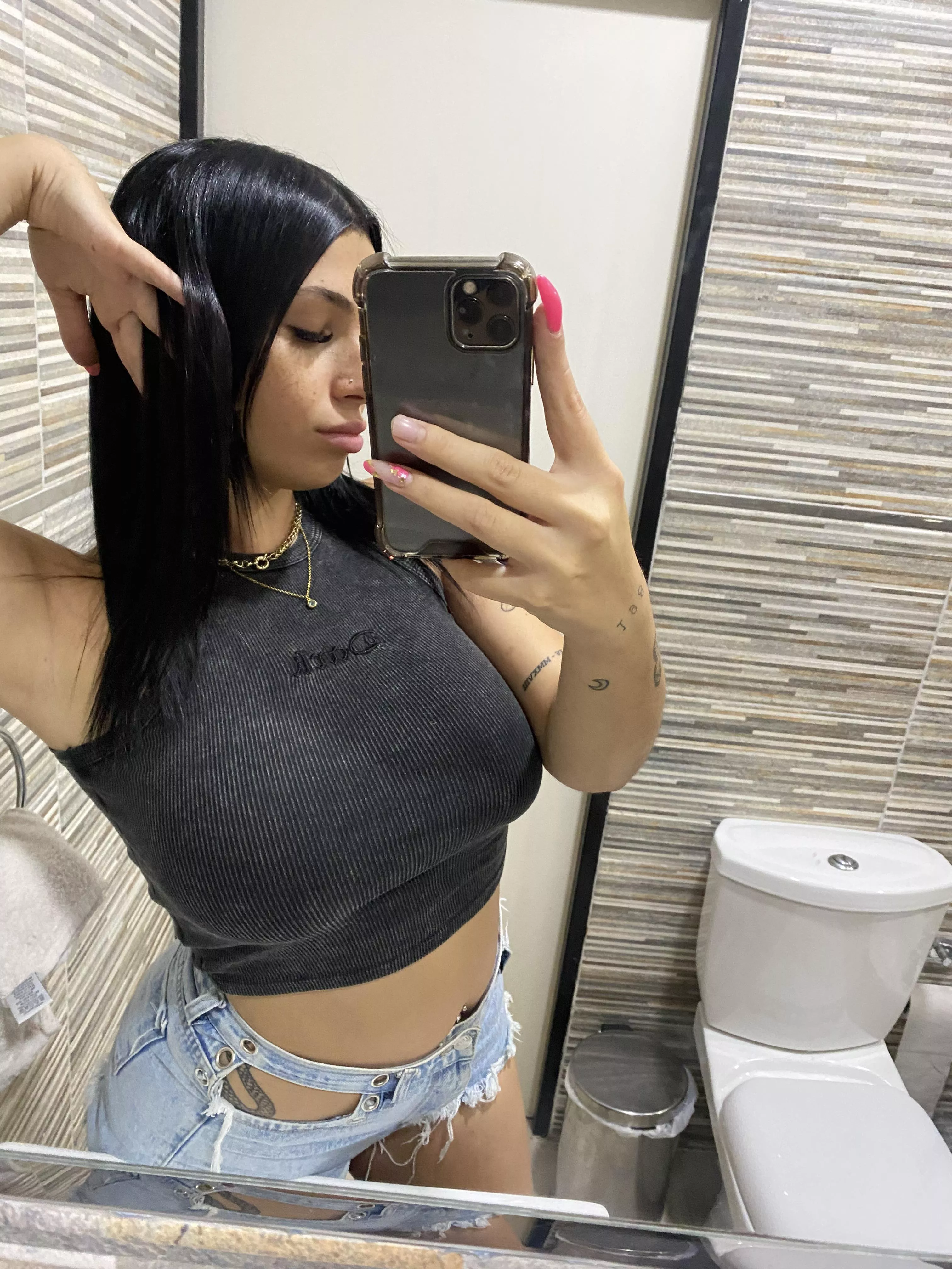 Should I reveal more or is it enough? Lmk posted by LouisAngel39