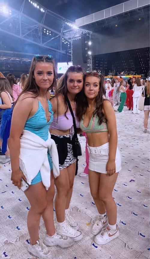 Sisters by 9PieceThem