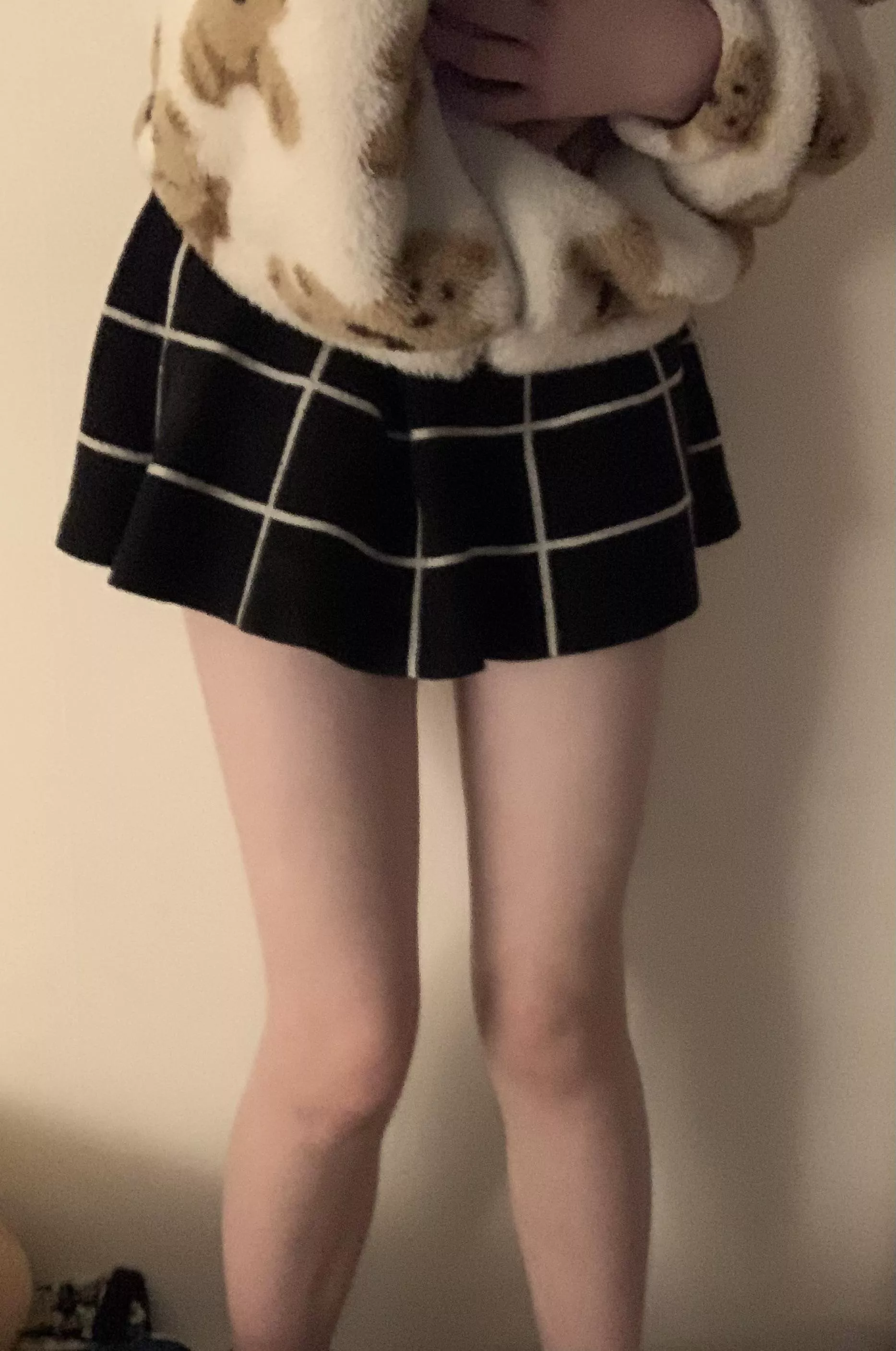 Thought id lost this skirt forever but i found her (sorry for my shit angle) posted by stupidfemboyalt