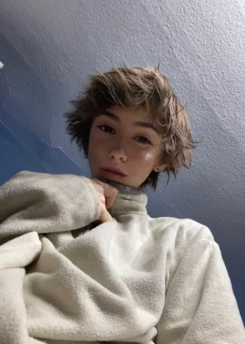 Thought my hair looked cute 🥰 hi hi  by Femboy4_uu_