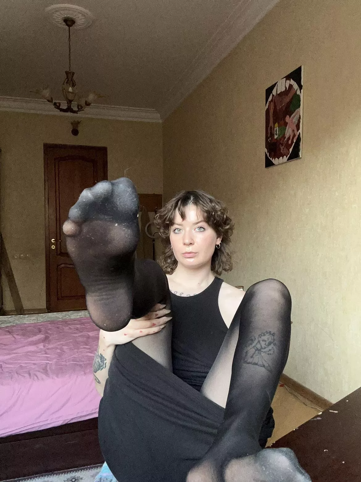 Want attention from you! posted by feetyourlick