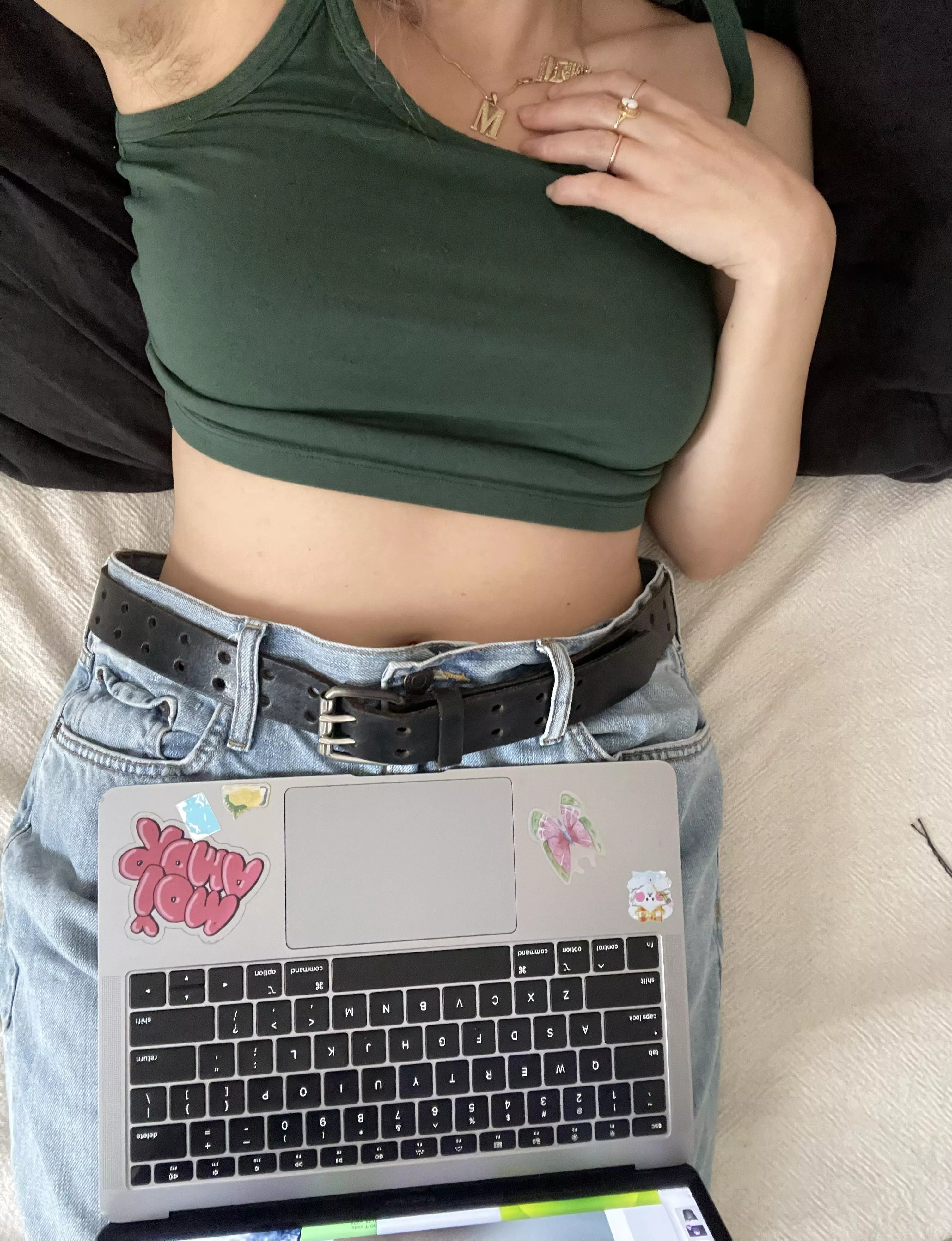 WFH vibes 💕 posted by medusa_moi