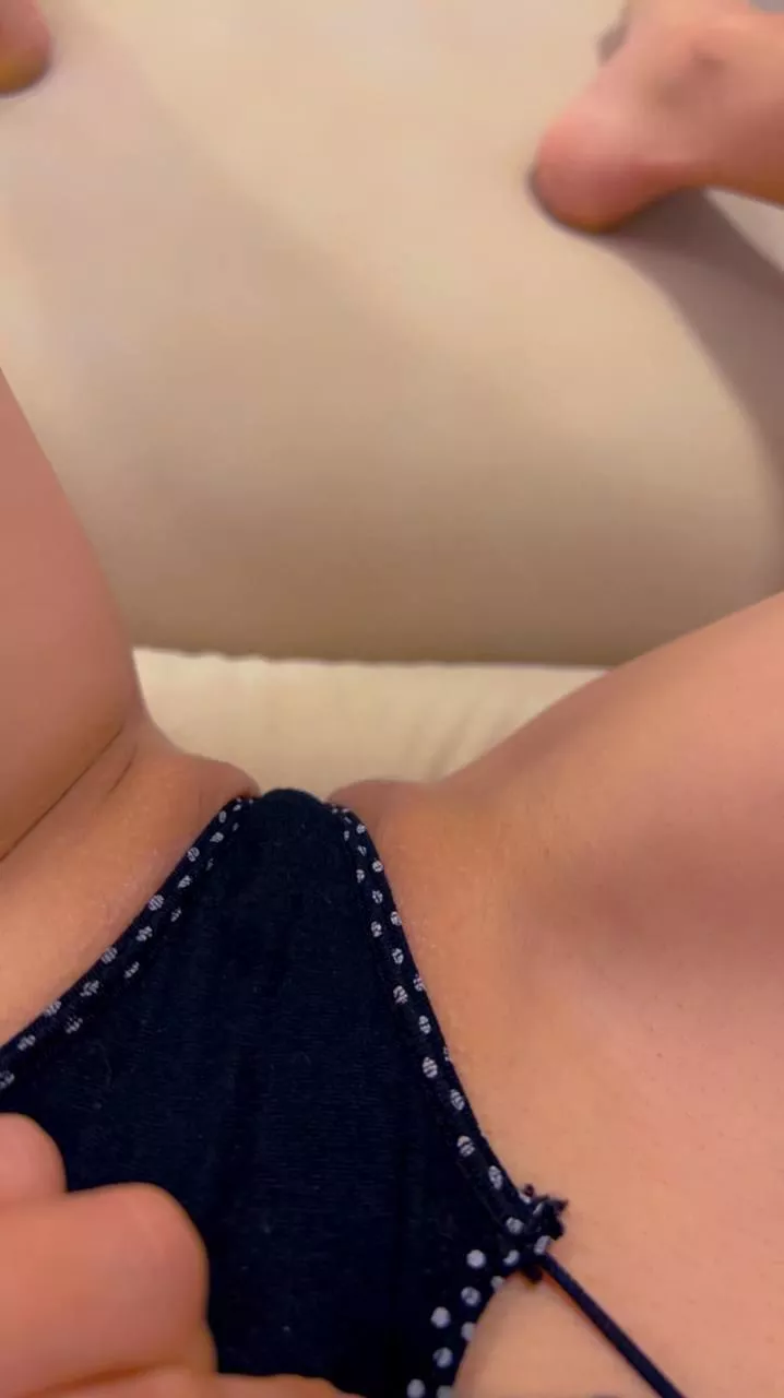 Without panty, may be better posted by jess_T_xo