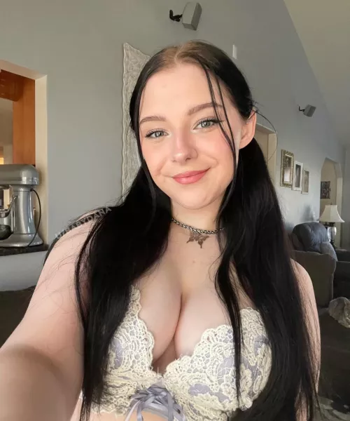 all smiles here :) [F21] by babydana