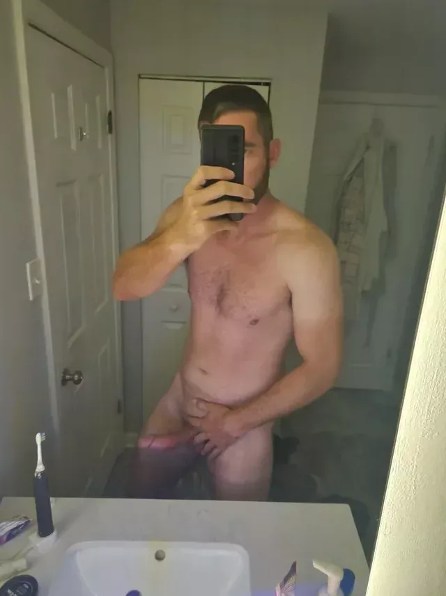 Anyone like recently divorced dads here? 😈 posted by NewlyDivorcedBWC