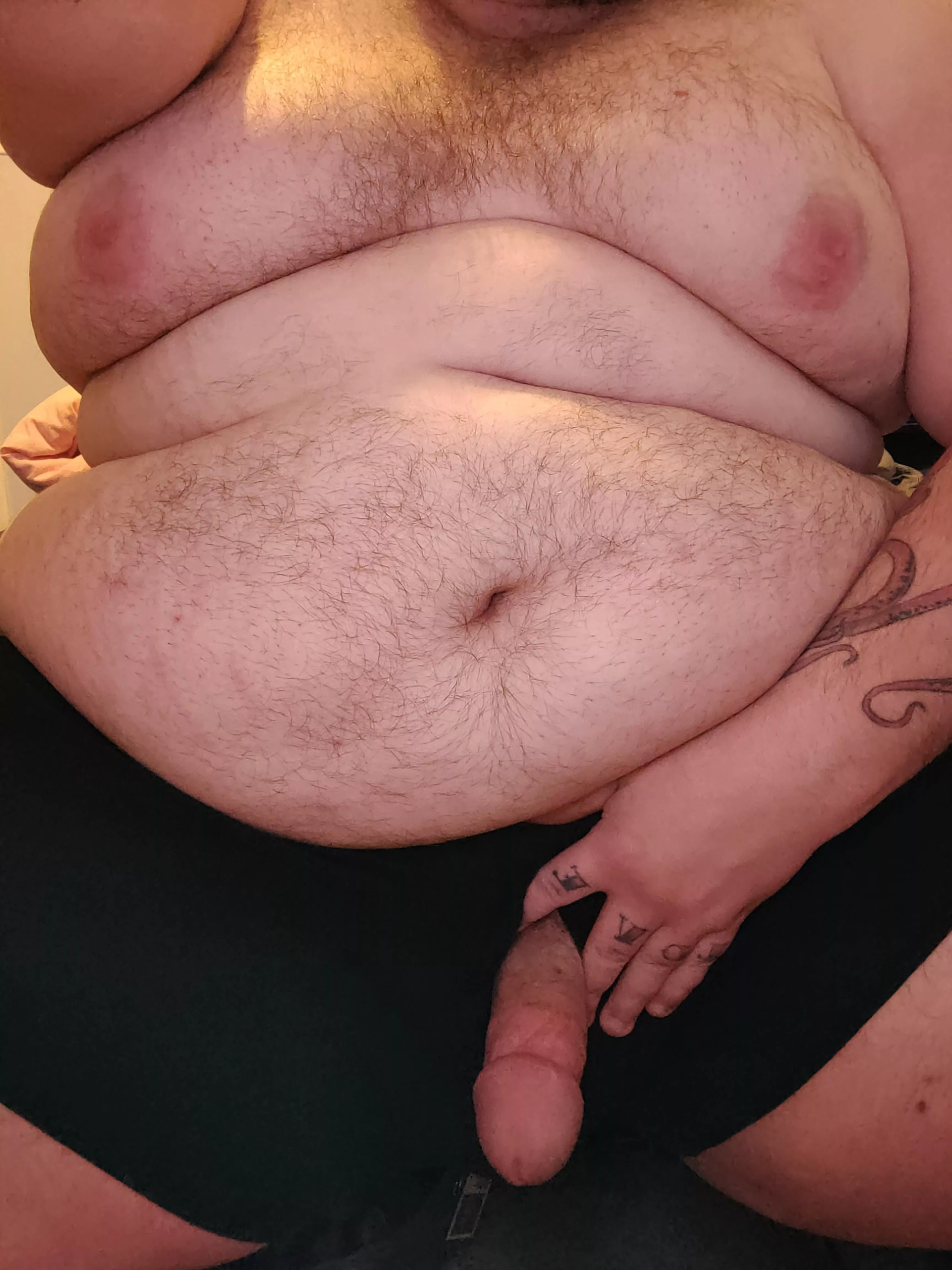 Been throbbing all day  posted by DaddyBohab