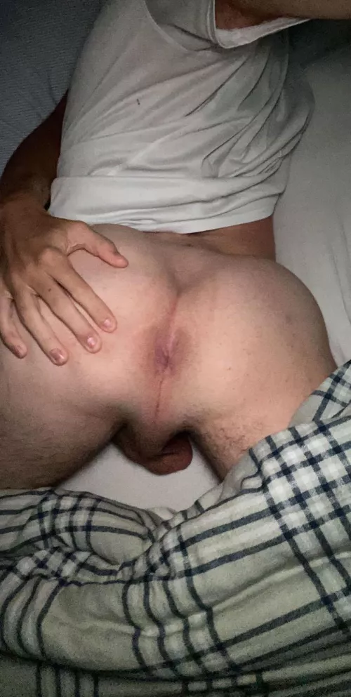 bored and desperate to be filled by SignificantSize4386