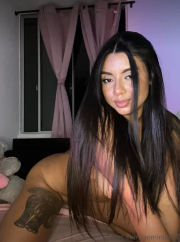 come and let's have a good time together 😉🔥 posted by JadwiaLow