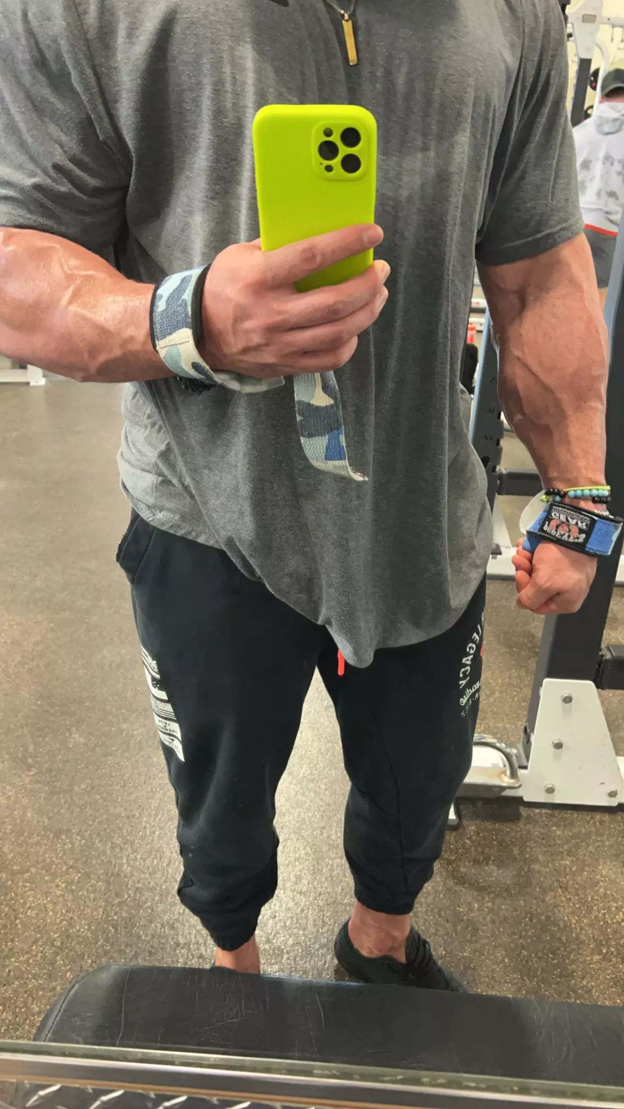 Daddies here (32) posted by Damiantheone96