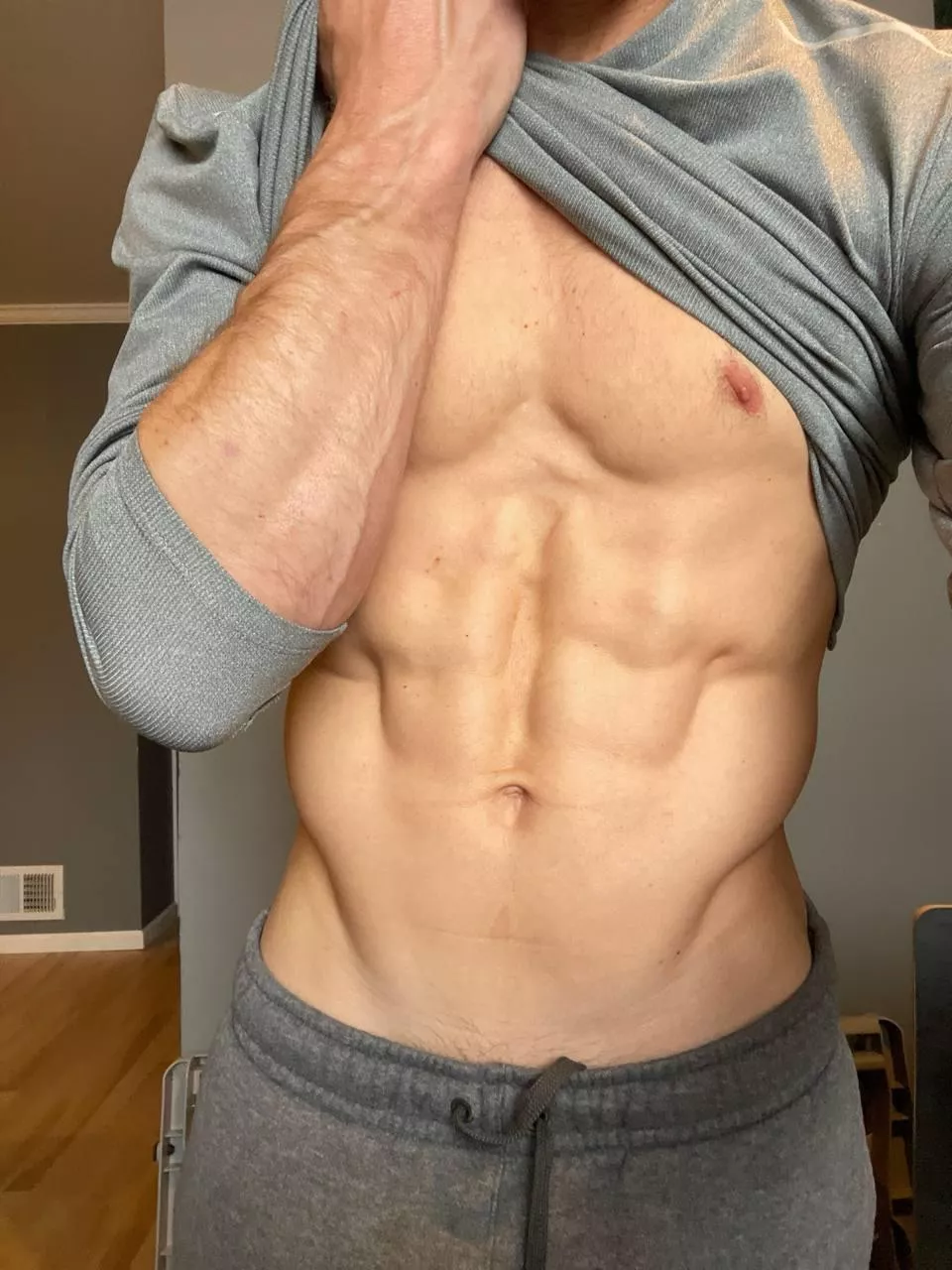 Happy Forearm Friday Friends 😏 posted by sometimeinthewhen