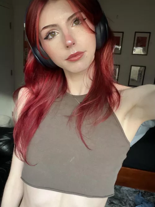 hopefully the fit of this is cute enough :) by r3dh3ads1vt