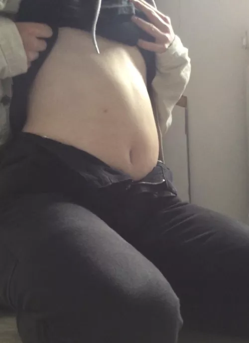 I outgrown my largest Jeans 😵‍💫 by smolchubby