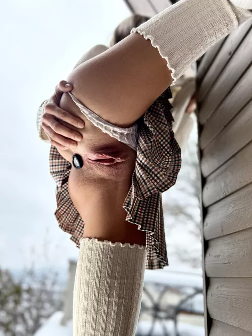 I'll take it out before I go into the restaurant by la_skinny