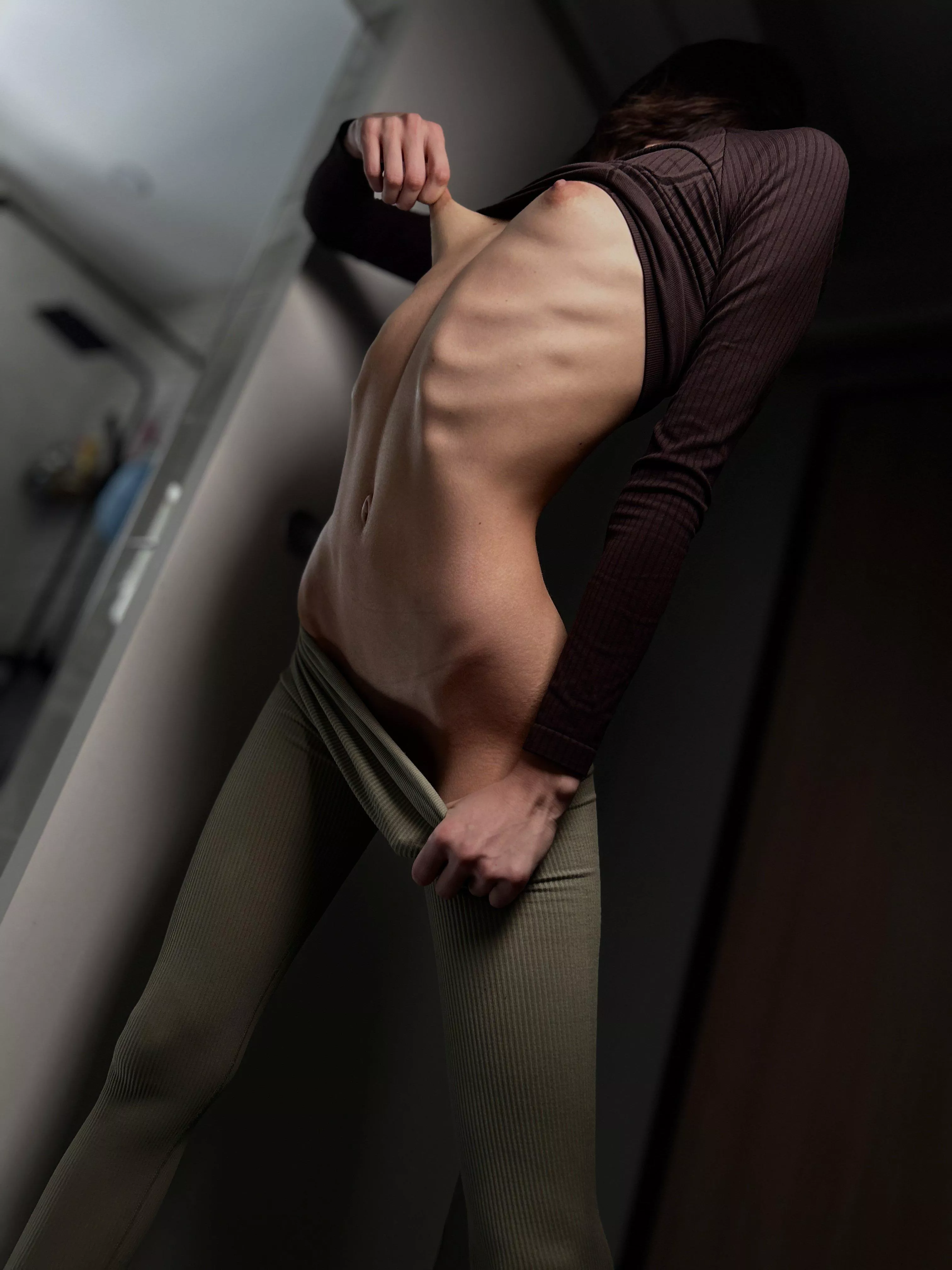 I'm a bony perfection posted by la_skinny