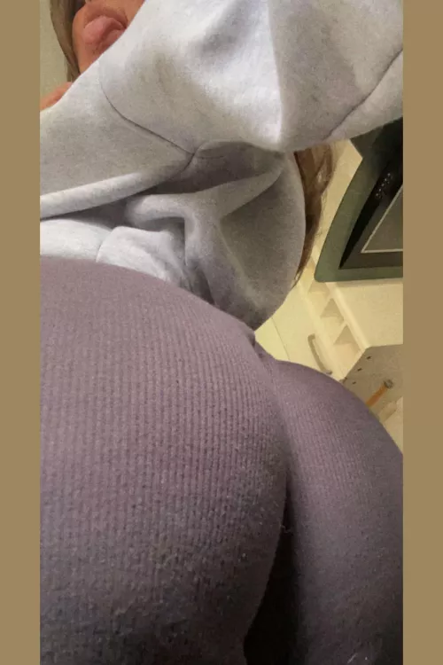 Its a hilly view back there by Cute_Skys