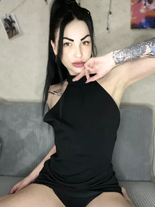 Just wanna spend this night in your bedroom by mila_wild