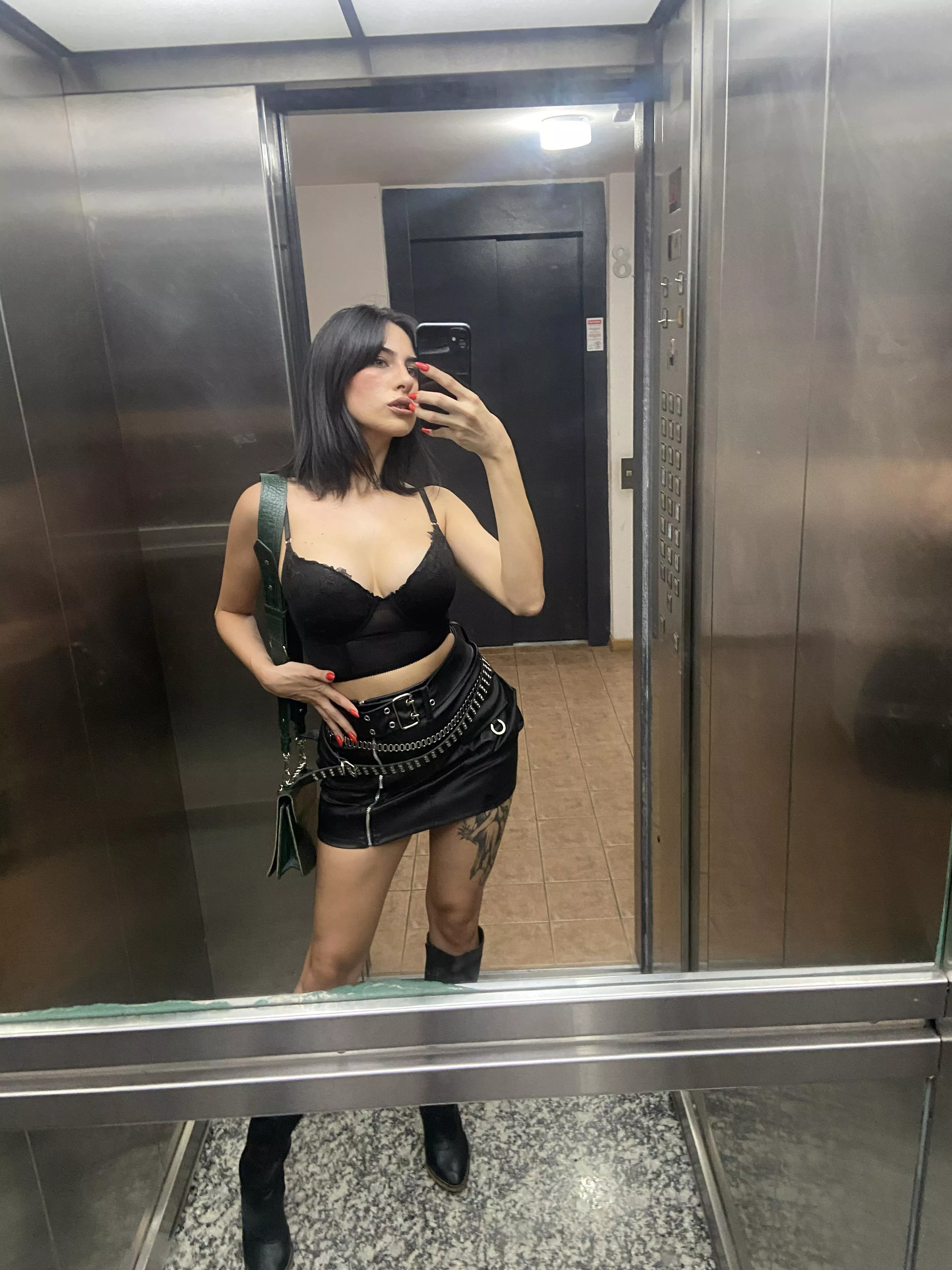 let's have a date, answer yes or no posted by SexyRose55