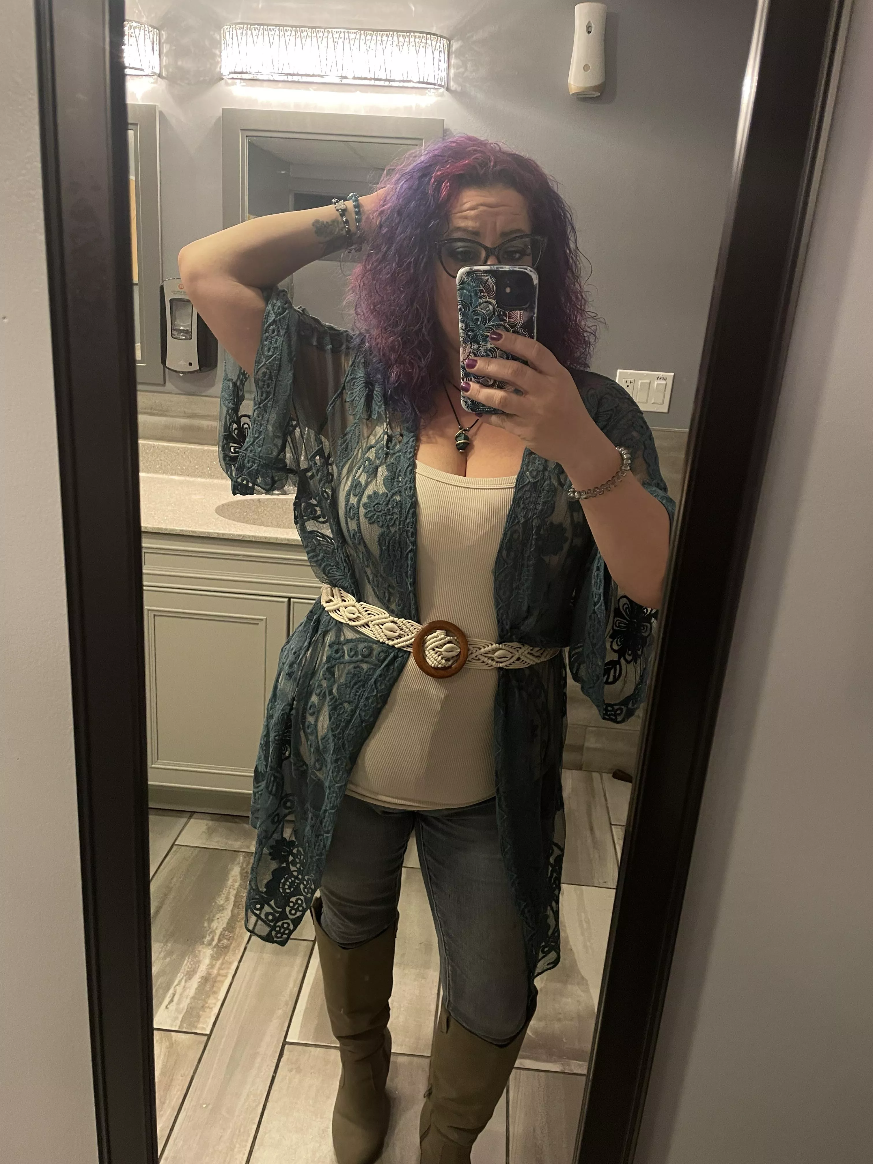 Loving my new belt and shawl posted by Celeste_Teal_Love