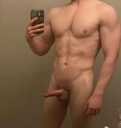 Name your favorite cheese, and I’ll say whether or not you’re valid. (Hint, all cheeses are valid. Except blue cheese. The fuck is that stuff?)  by oatmealboob