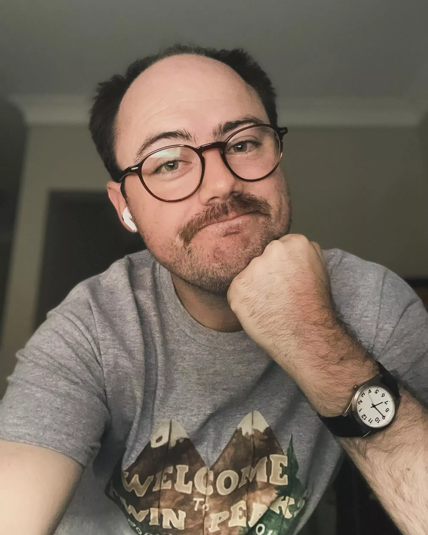 New glasses arrived. Had to share them on here, of course. 👓  posted by oathkeepermoogle