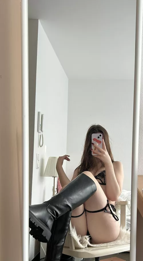 open your mouth mommy need clear shoes by CartographerFinal131