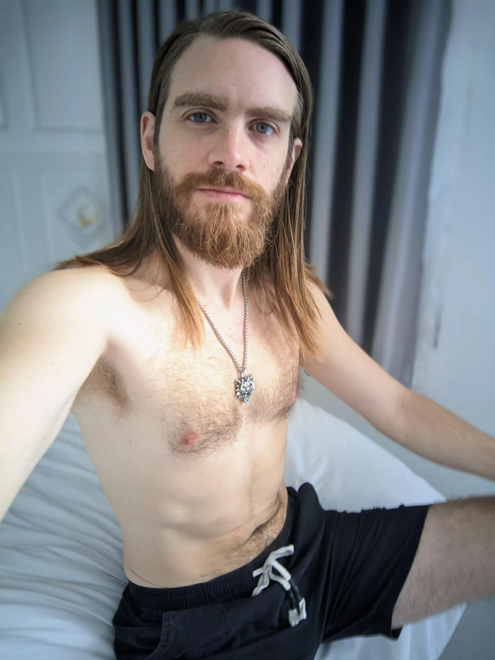 Posing 😁 posted by HairyStranger1