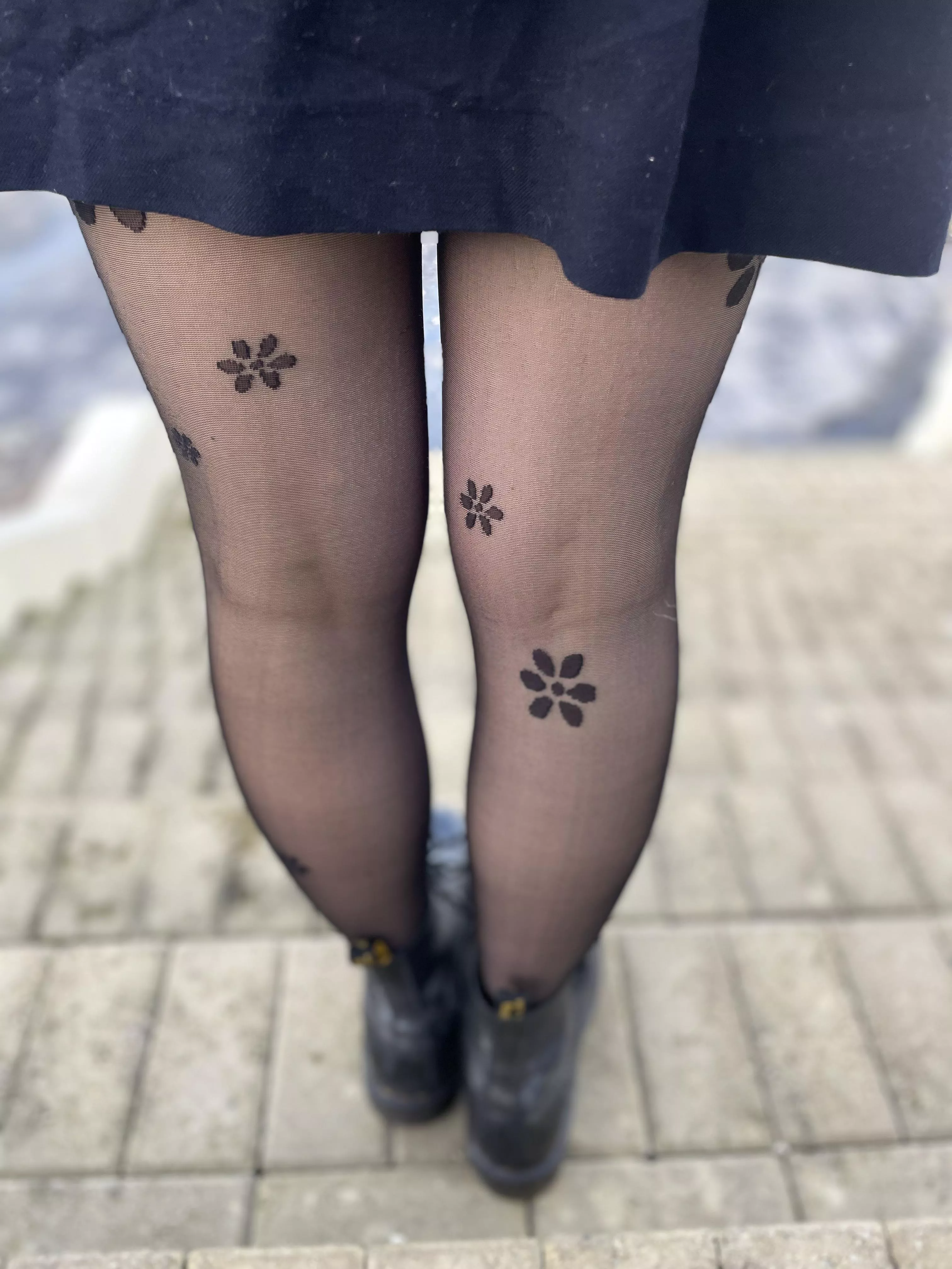 seafront beauty 🌸🌊🌊 posted by JoinTheunicorn