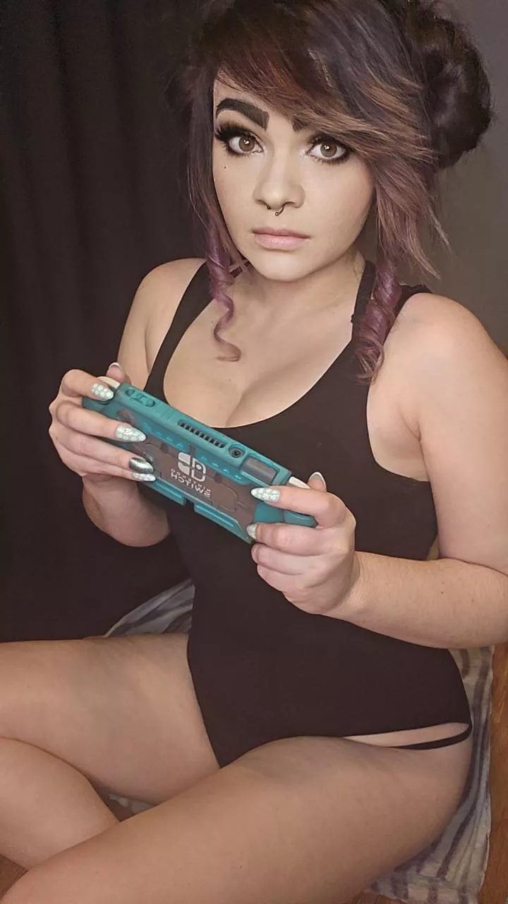 They almost match my switch case ;) [OC]  posted by xDixonCiderx