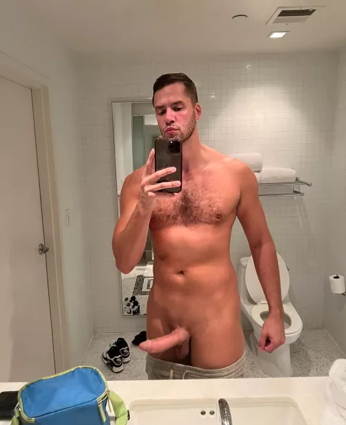 Thick for your pleasure by Dry_Side_3816