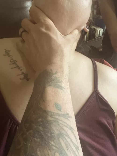 Very deserving of a hand necklace by Objective_Shake5137