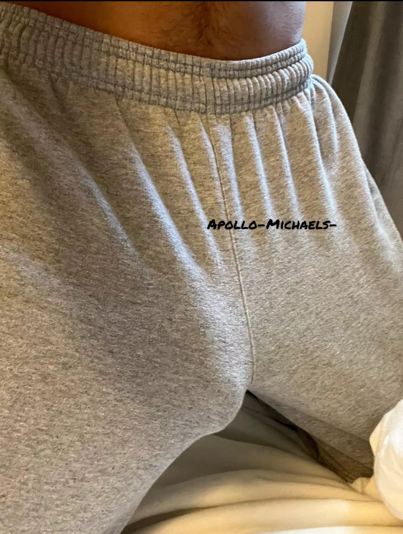 Wanna take a peak underneath?! posted by Apollo-Michaels-