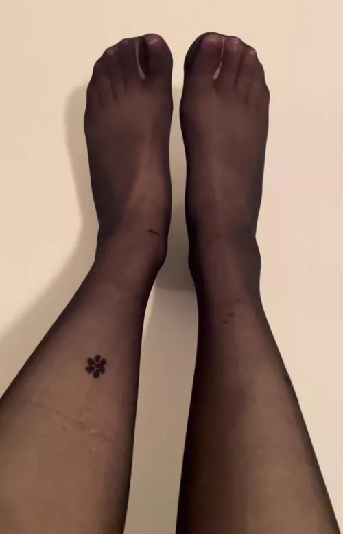 Where are you dropping your Lo…? 👌🏻🤞🏻 by JoinTheunicorn