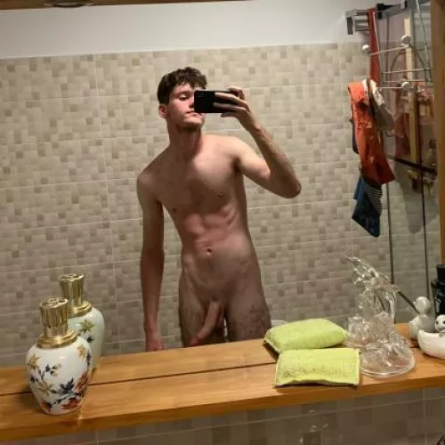 Yeah i look twink but im top by matt97300