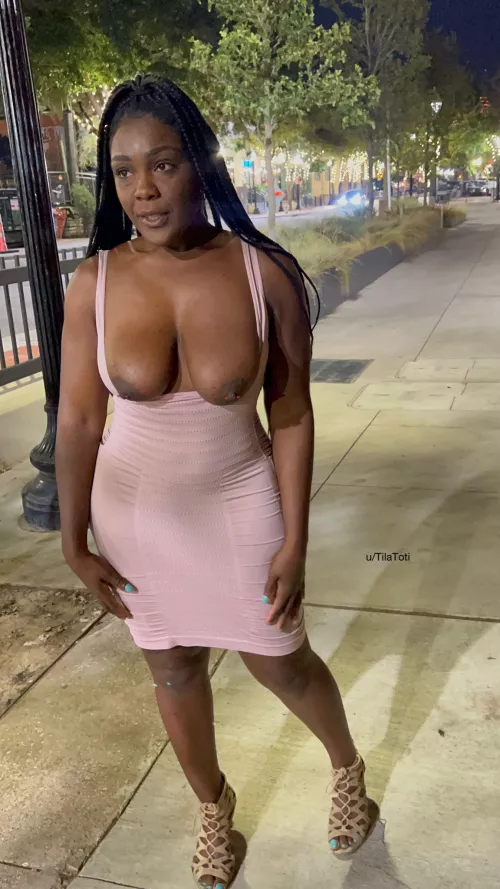 Your date for tonight by TilaToti