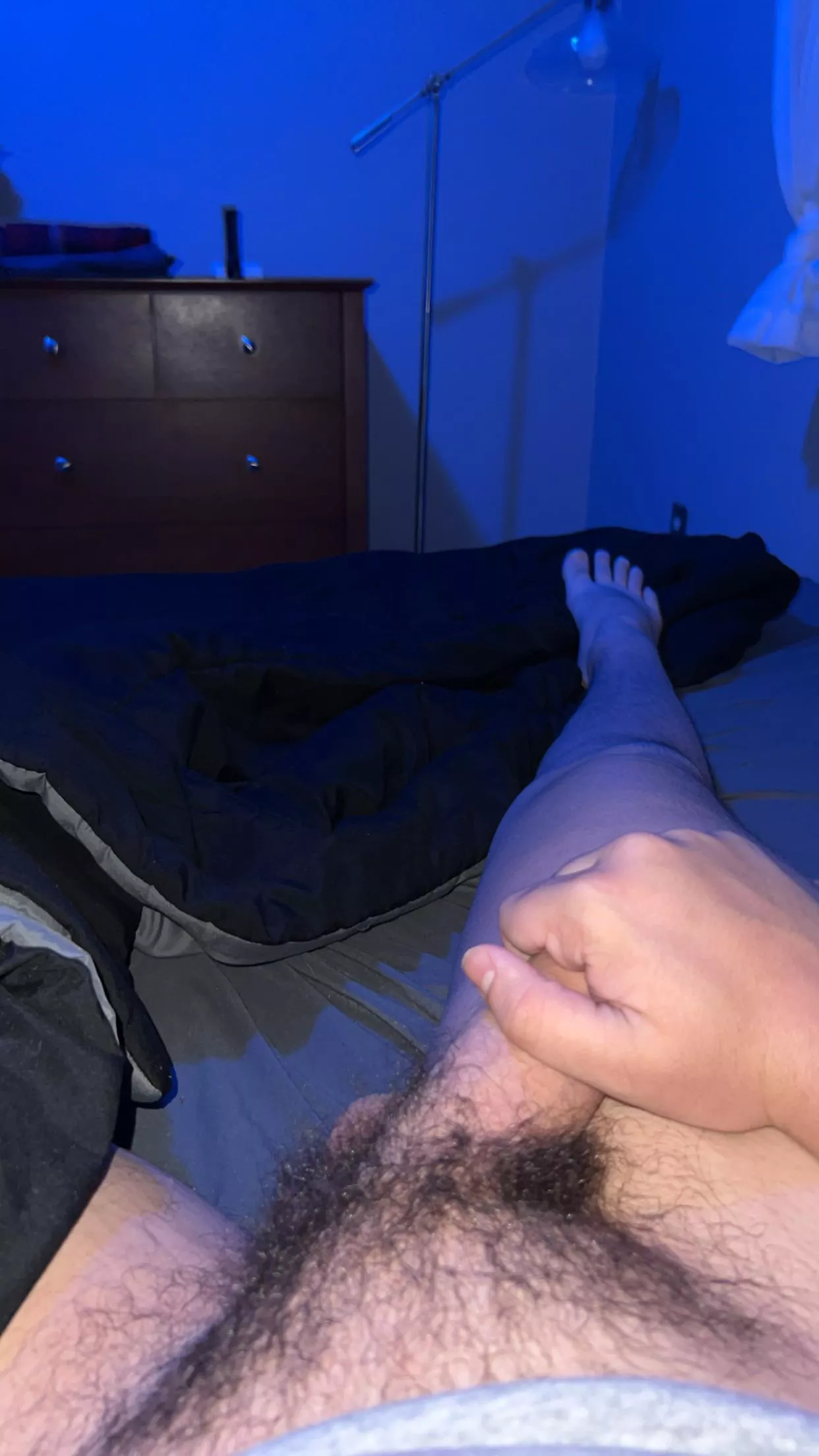 19 straight college bro so fucking horny today add the snap @santinoc05 posted by Desperate_Formal_685