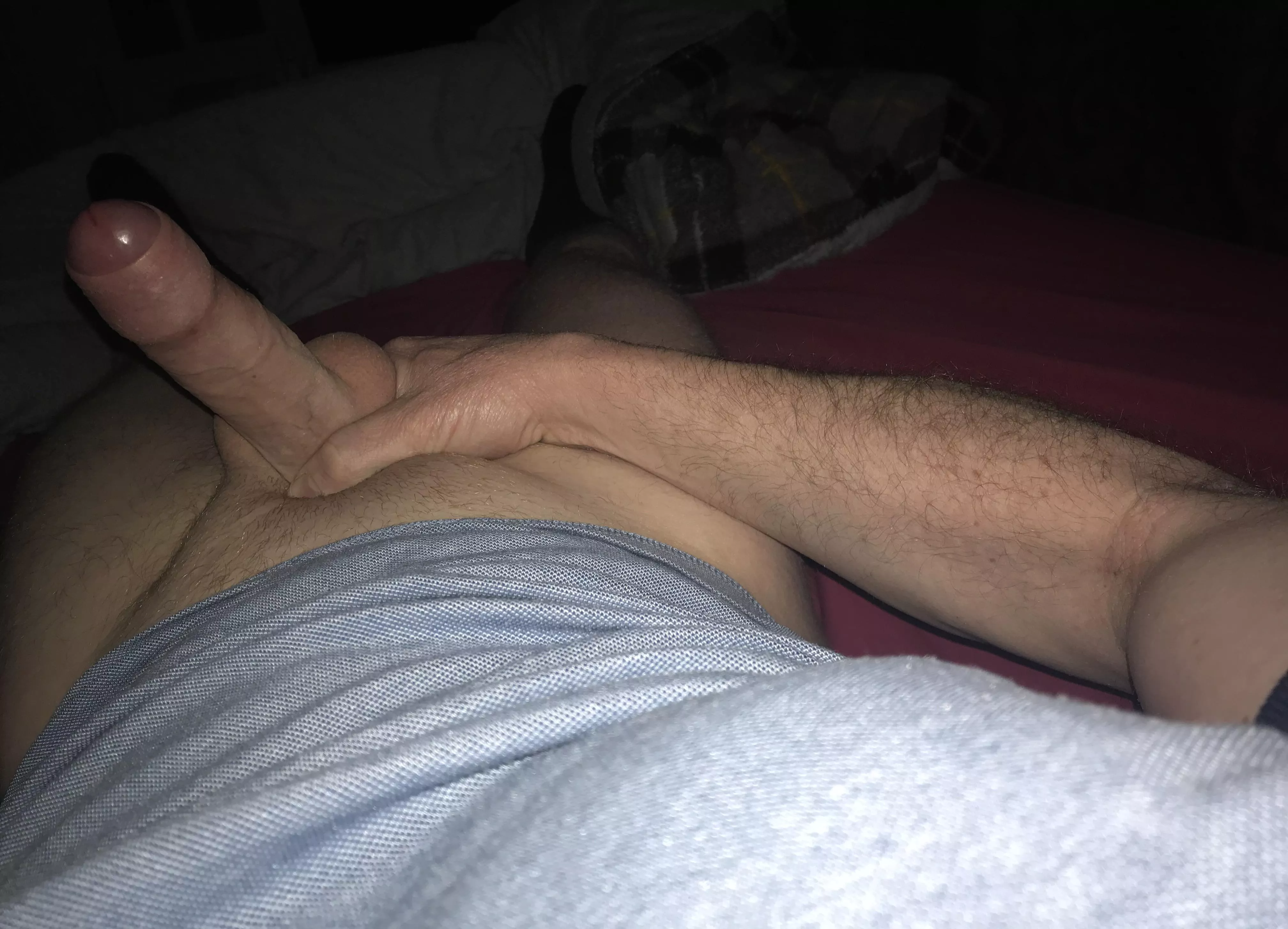 Any hung younger guys wanna snap a 38 dad ddd2241 posted by dreamingtwinks
