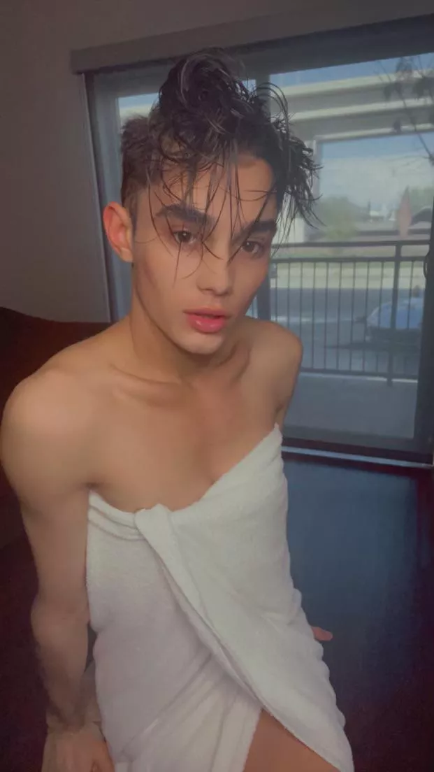 Been a minute posted by 00_triple_s