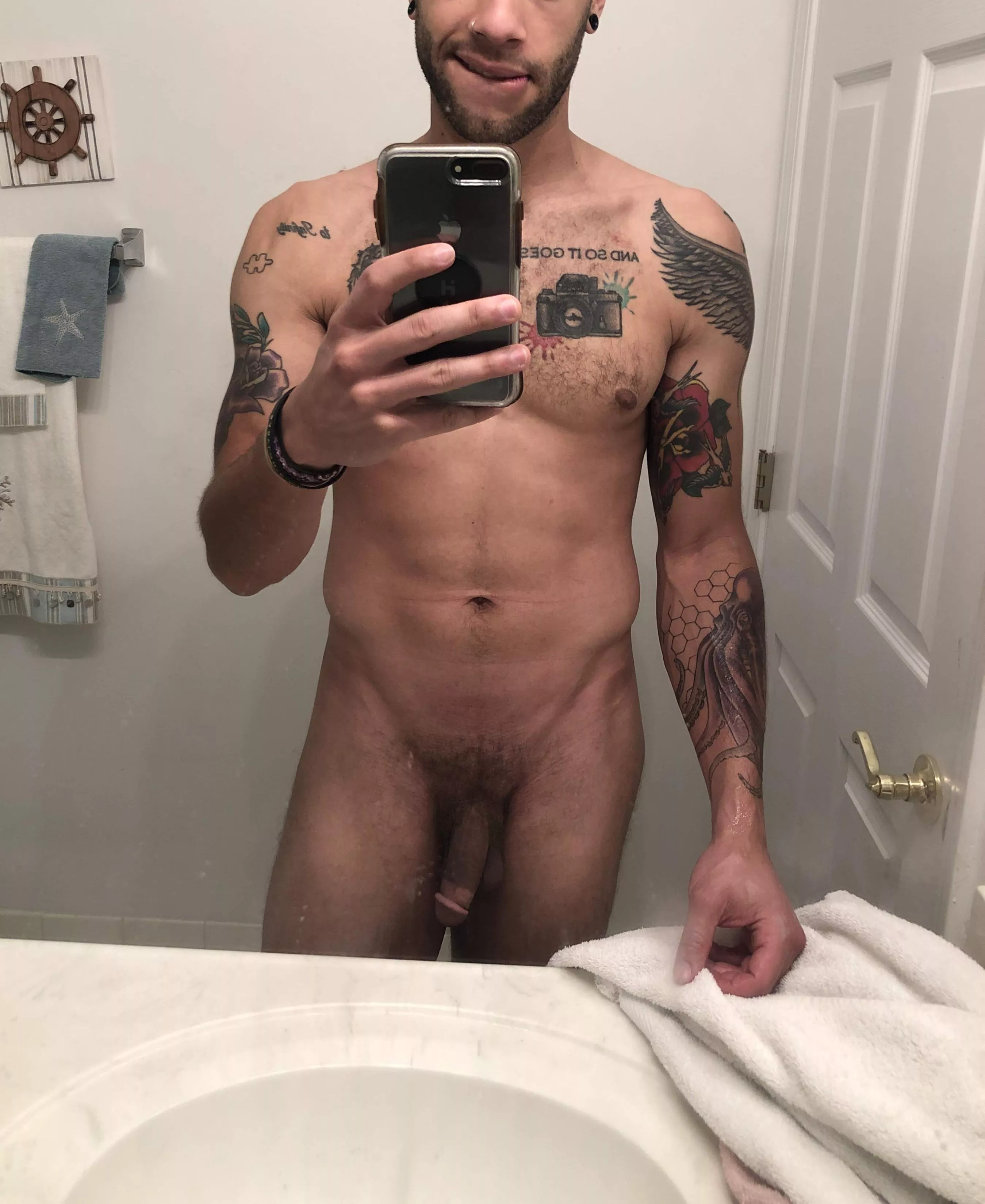 Come and get it posted by octopuslegs91