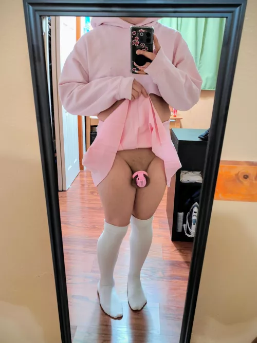 First time caging, felt extra cute :3 by Connect_Assist1541