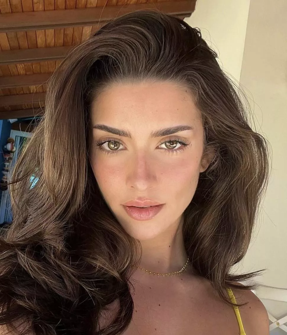 Giselle Lisboa posted by Ken789gh