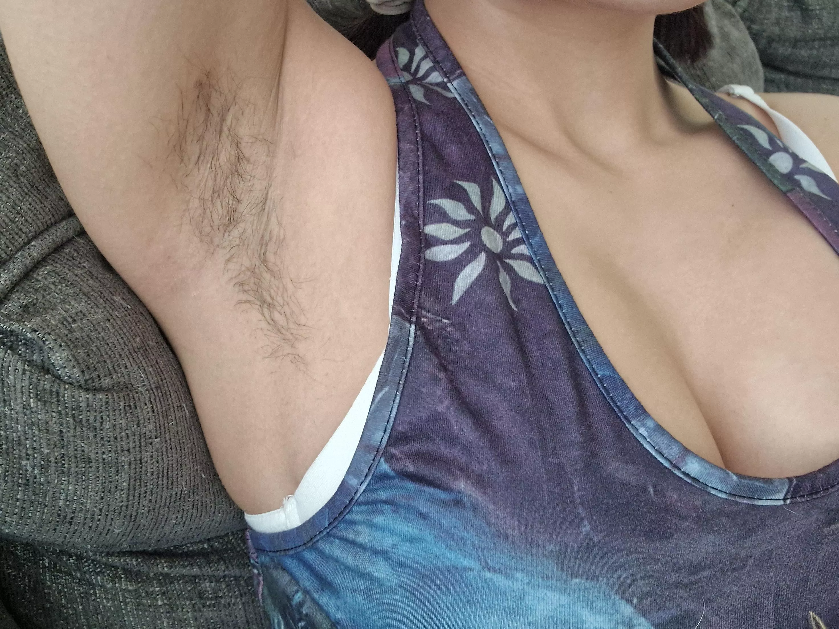 Hello 🫣 posted by Suspicious_nirv