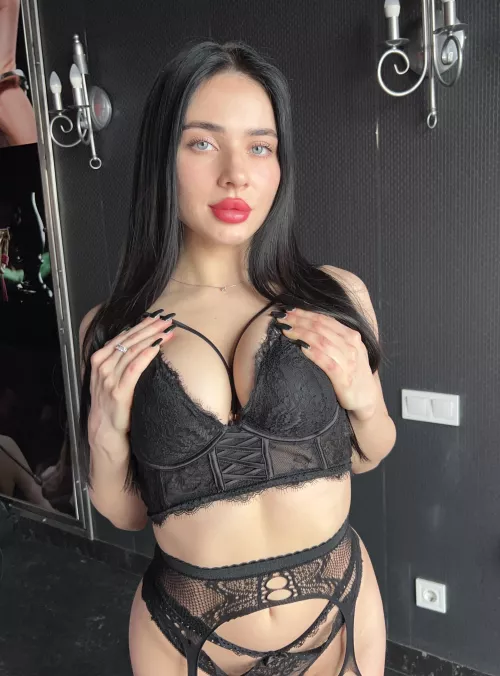 If succubi existed, they would look like this by Slimedorion26