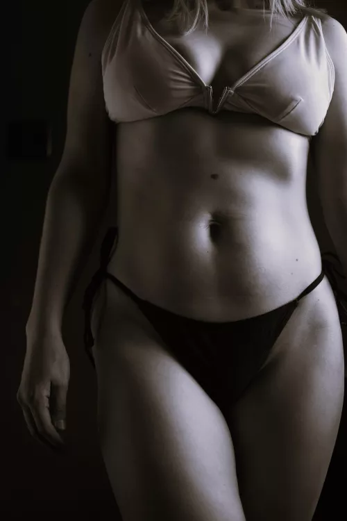 Kinky and confident, the ultimate MILF experience by Harmony_Sparks